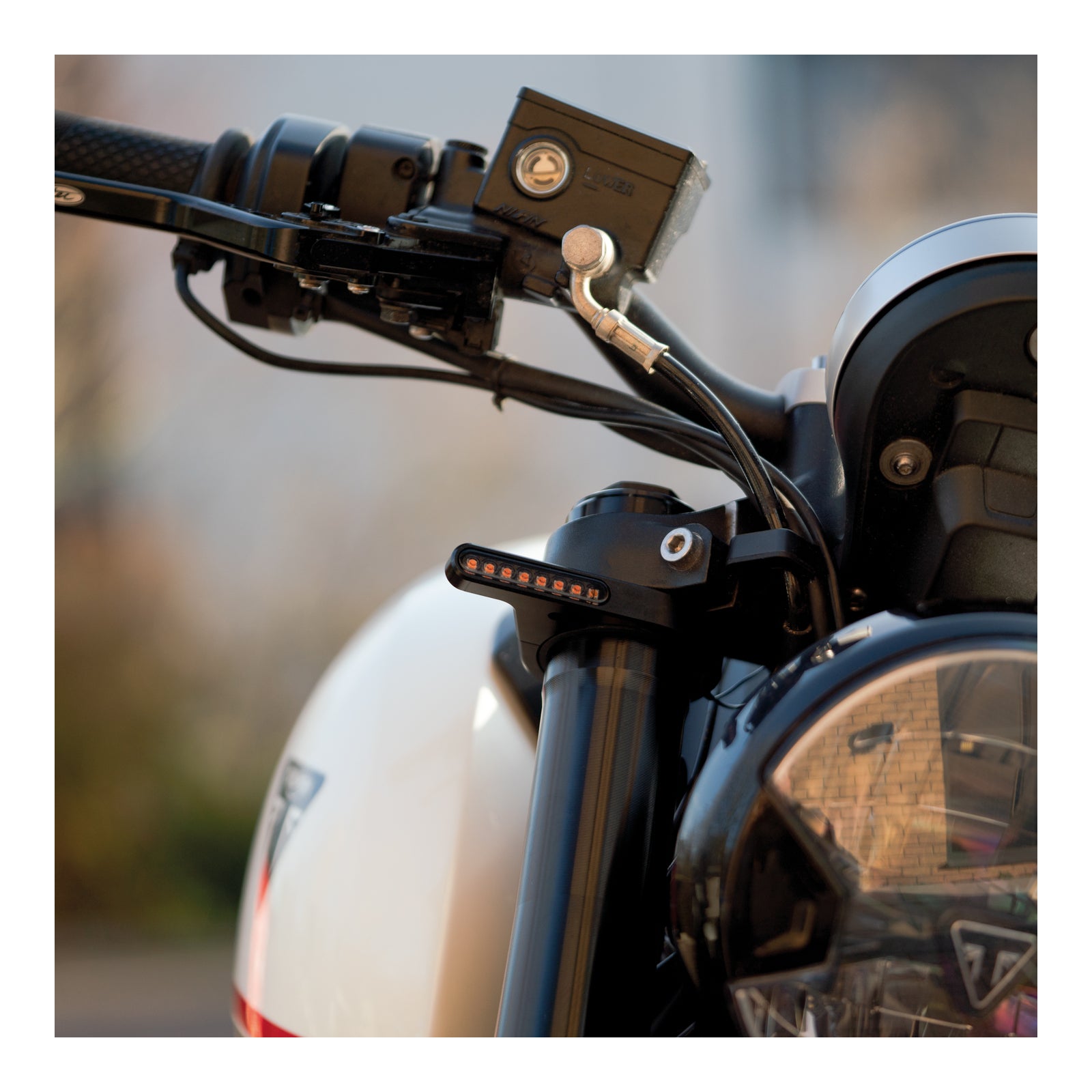 Oxford Darkturner - Sequential Fork-Mounted Indicators OXEL367#